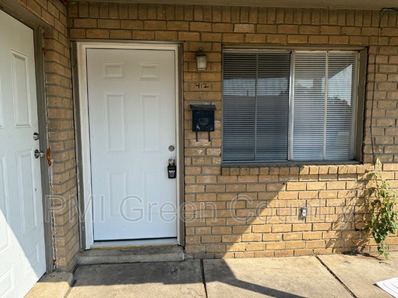 1412 S 73Rd Ave - Photo 3 of 13