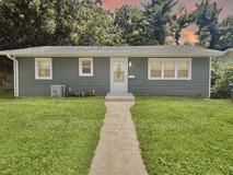 314 S Woodlawn Ave - Photo 1 of 1