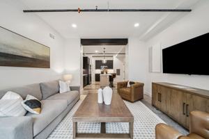 featured image of 406 S Boulder Ave