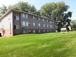 featured image of 1002 7th St Se