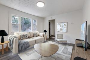 featured image of 955 E Warrington Ave