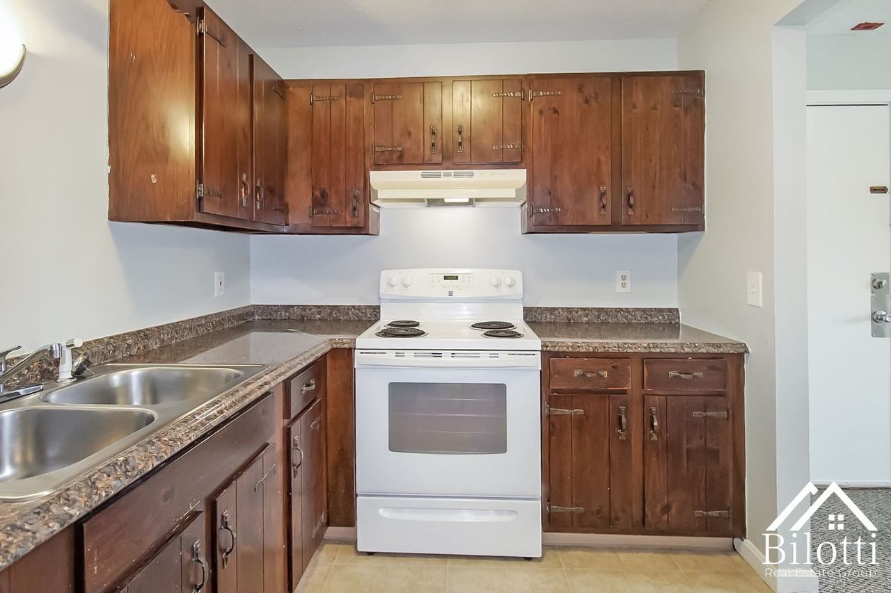 18 Lee Rd - Photo 2 of 50