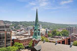 Bank Street Apartments at Burlington Square - Photo 1 of 1
