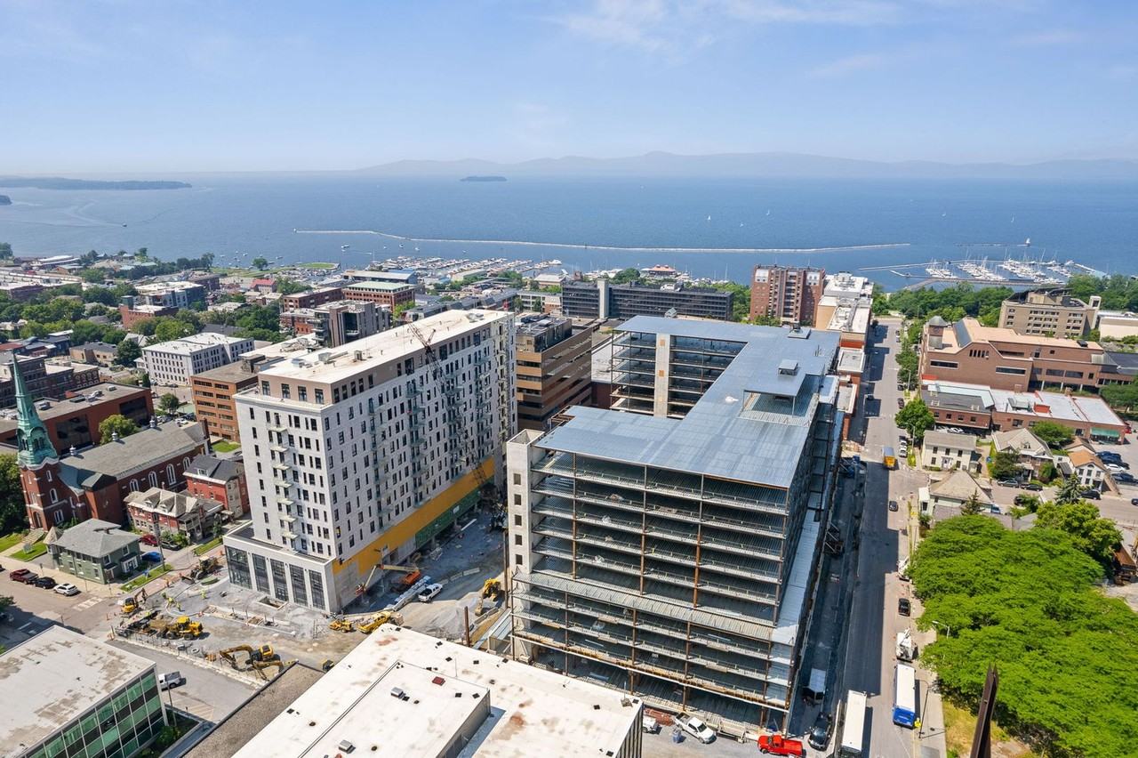 Bank Street Apartments at Burlington Square - Photo 2 of 20