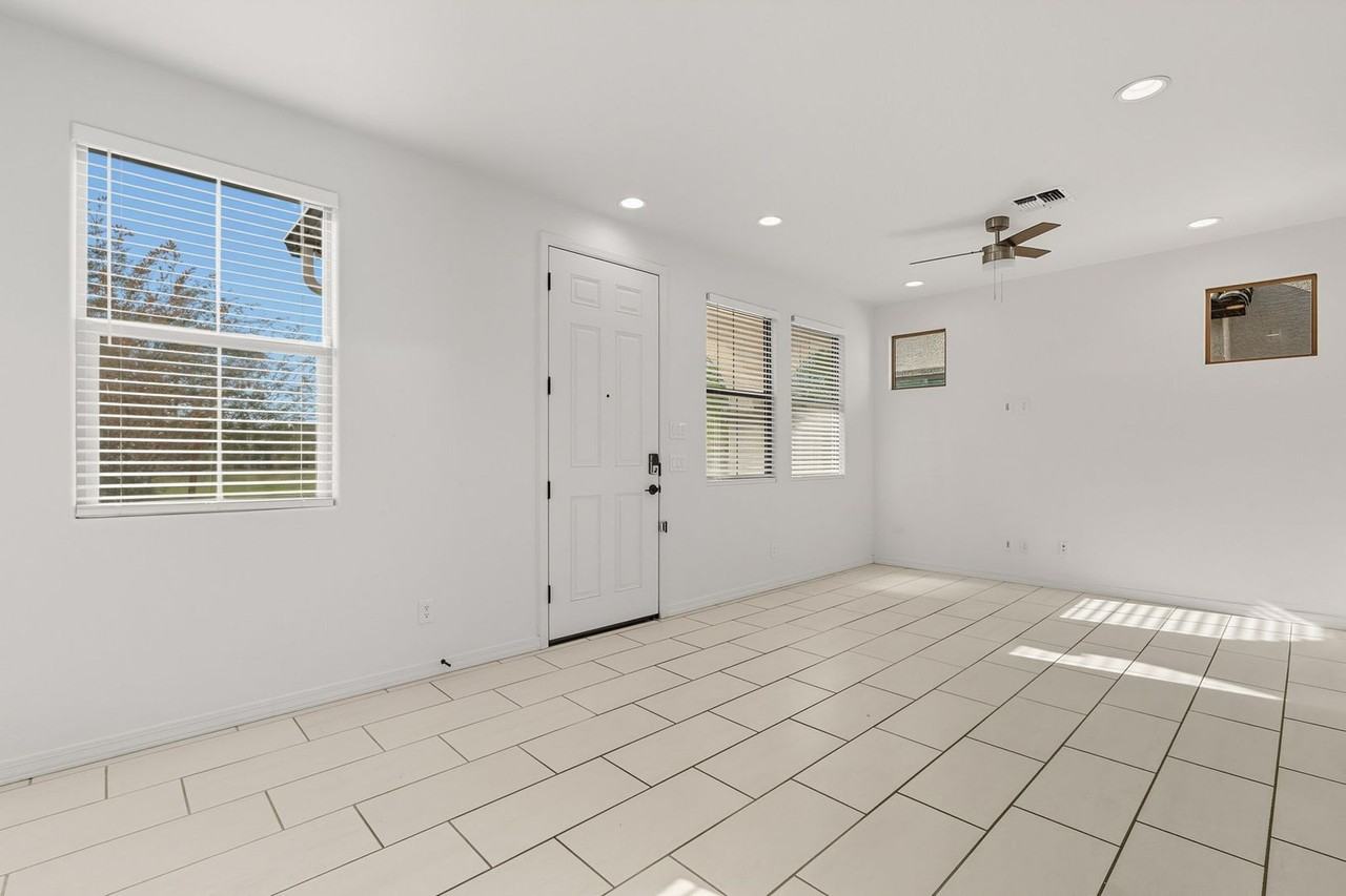 5821 West Pueblo Avenue - Photo 6 of 42