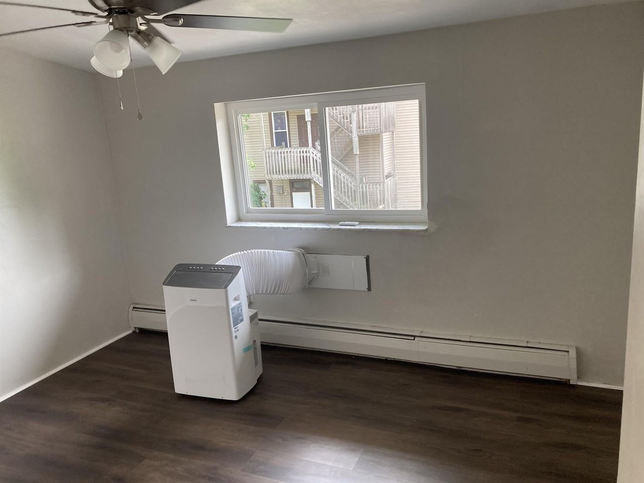 400 Swissvale Avenue - Photo 2 of 13