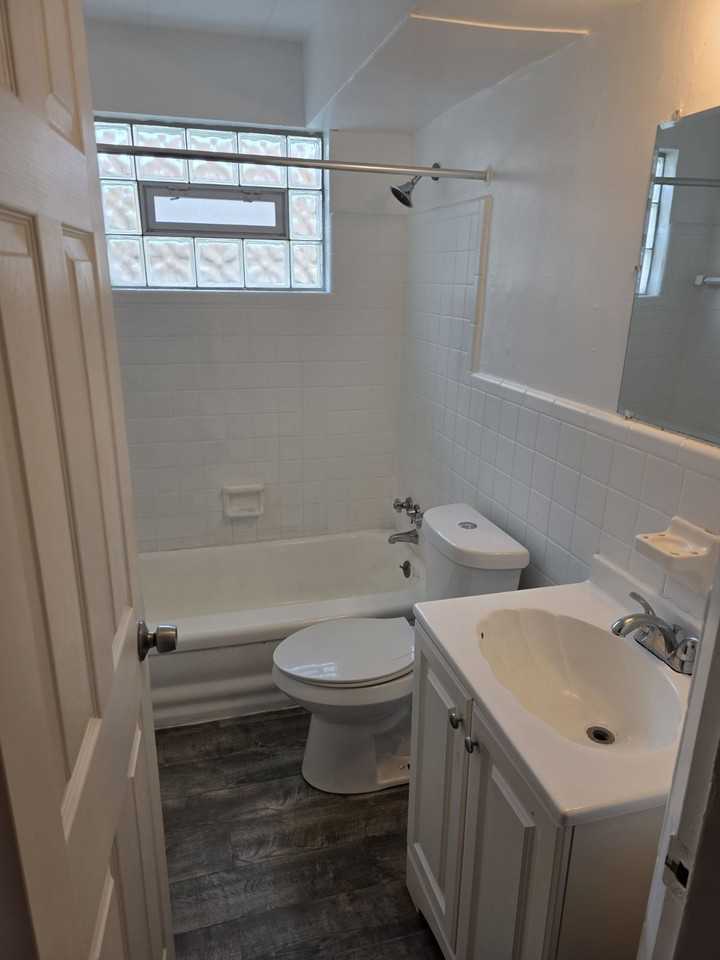 808 Elberon Avenue - Photo 5 of 5