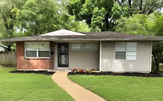 1497 Maxine St - Photo 1 of 1