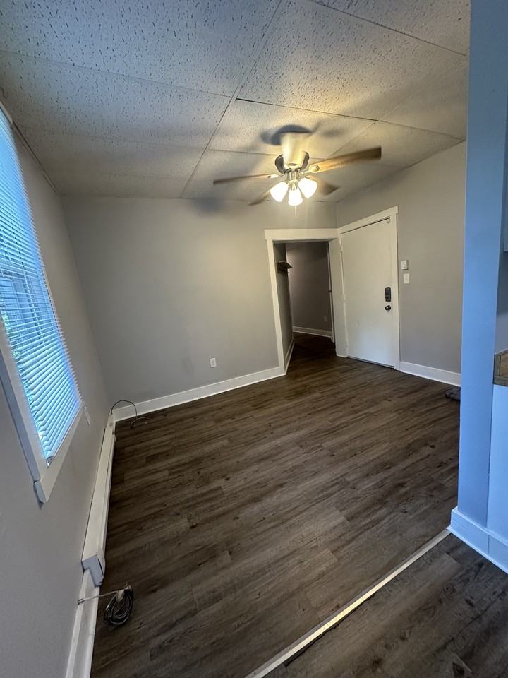 403 Dave Turney Street - Photo 5 of 6