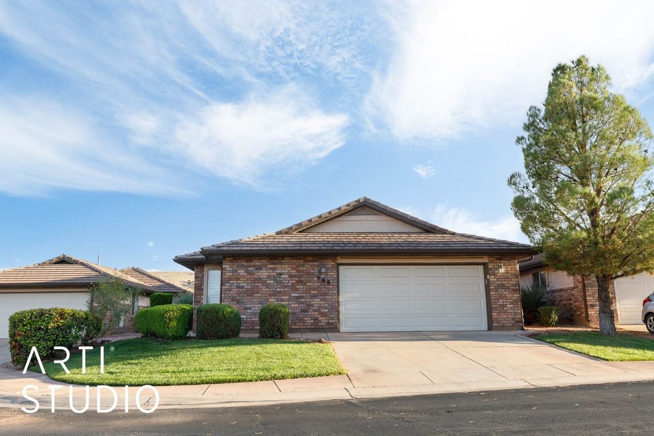 669 Uxbridge Cir - Photo 3 of 32