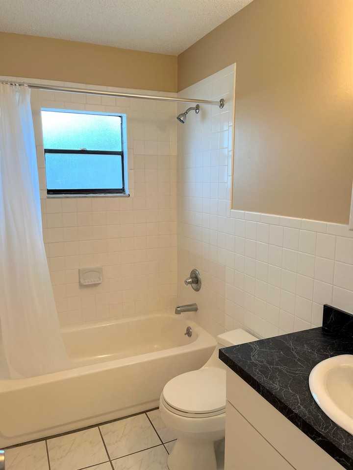 811 Hope Avenue - Photo 3 of 40