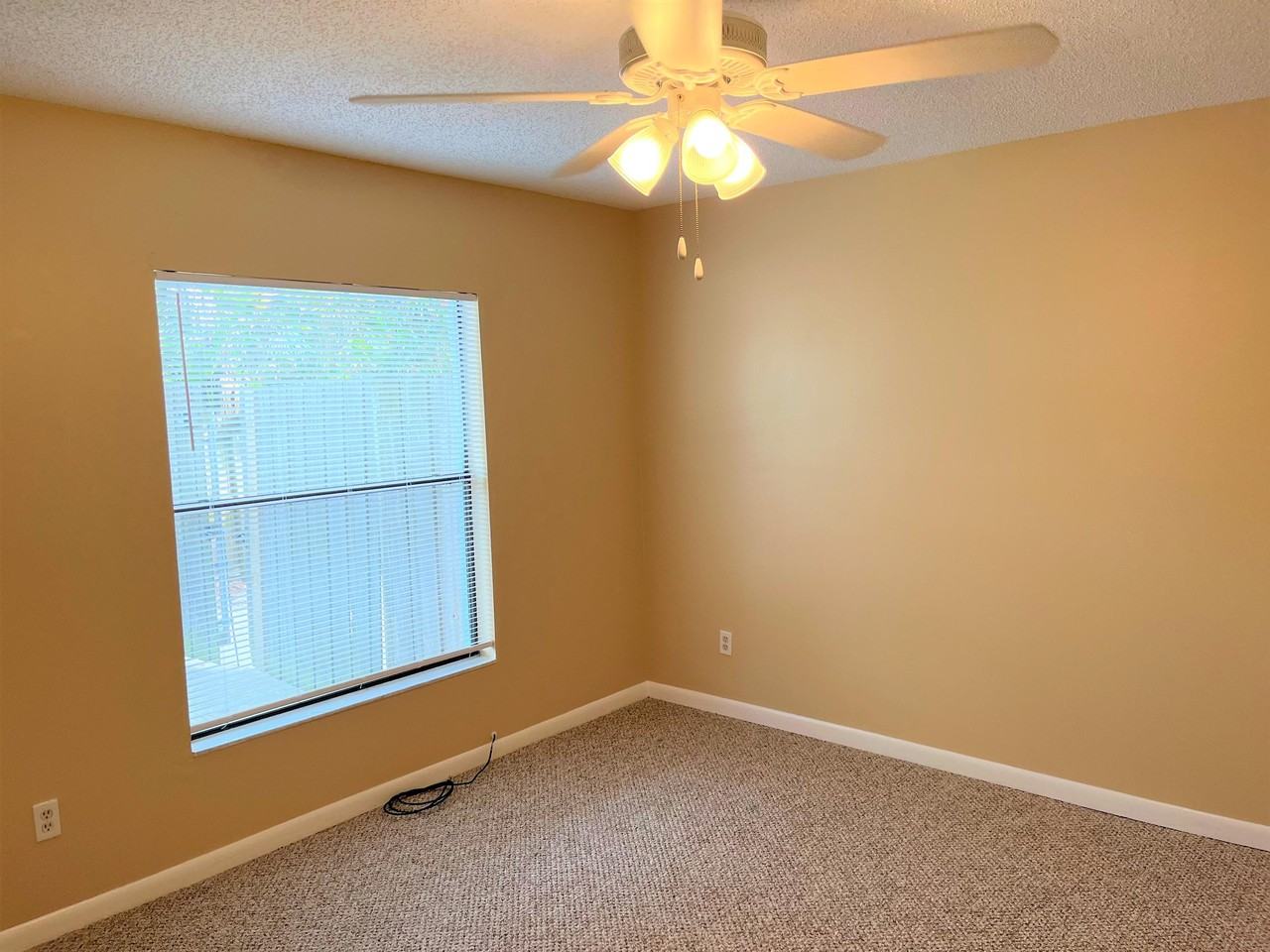 811 Hope Avenue - Photo 5 of 40