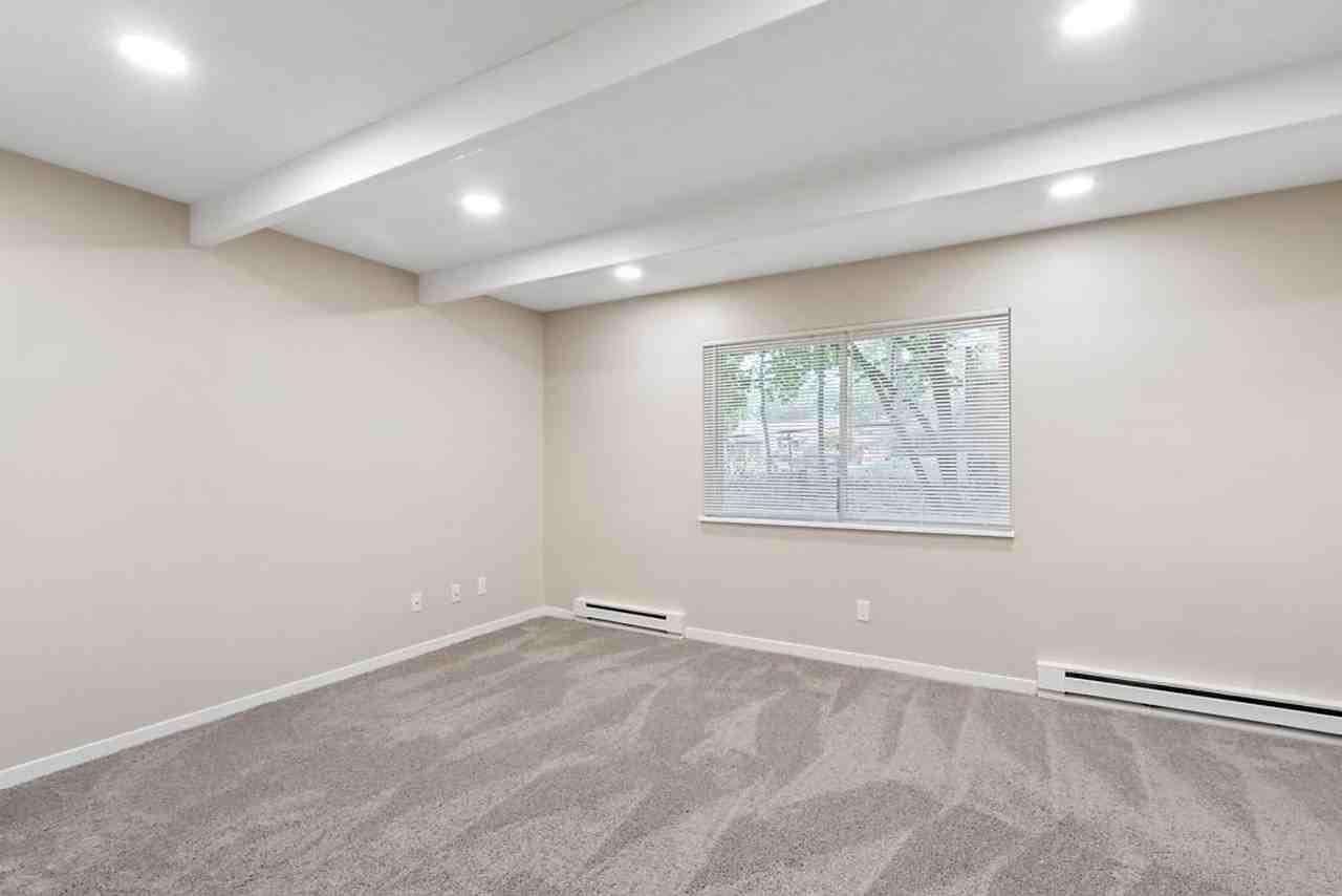 Reynoldsburg Pointe Townhomes - Photo 4 of 45
