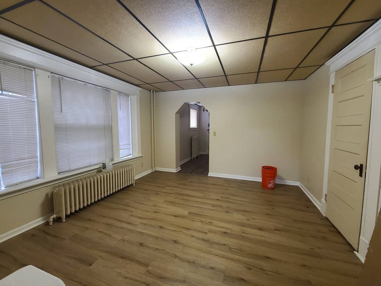 88-90 Willow St - Photo 2 of 6