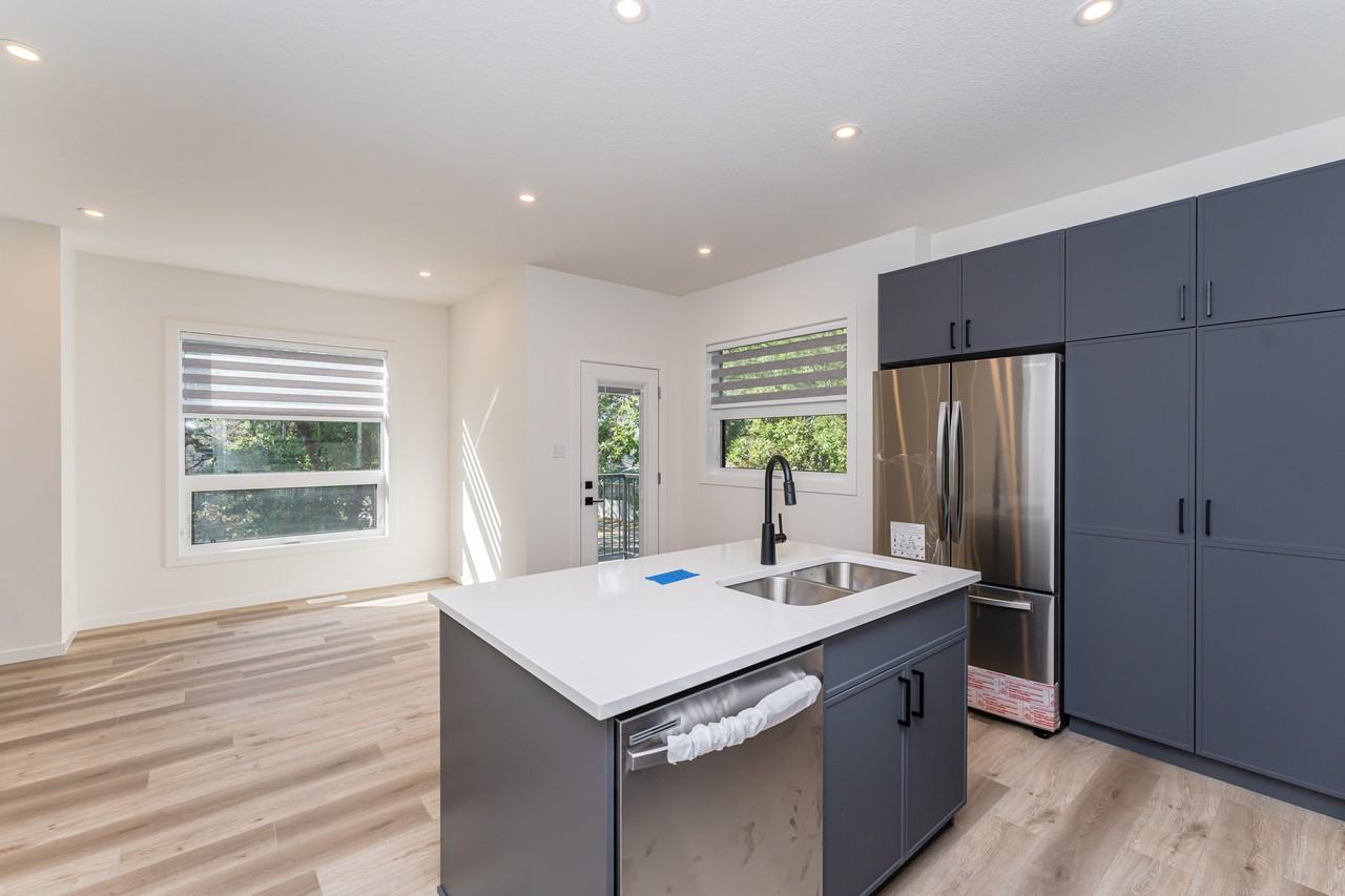 KEP. 02 | King Edward Park - Photo 2 of 2