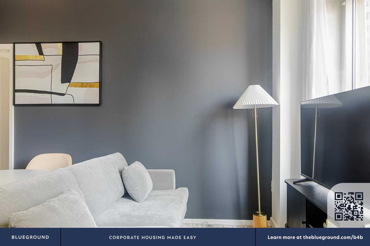 70 West 45th Street - Photo 6 of 30