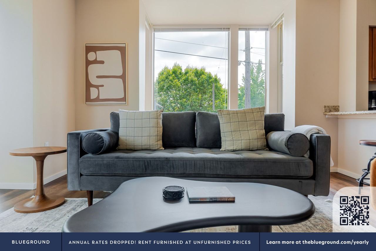 5101 25th Ave Ne #925 - Photo 4 of 42