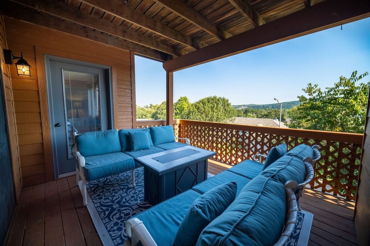 206 Hampshire Dr #1295586P - Photo 6 of 39