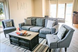 featured image of 11940 Springpoint Ln