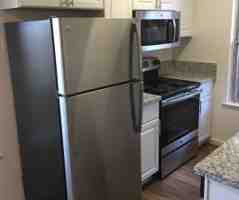 featured image of 2416 Moraine Cir