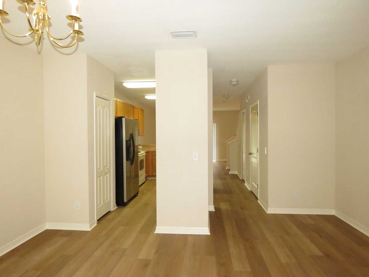 5856 Fishhawk Ridge Dr - Photo 2 of 13