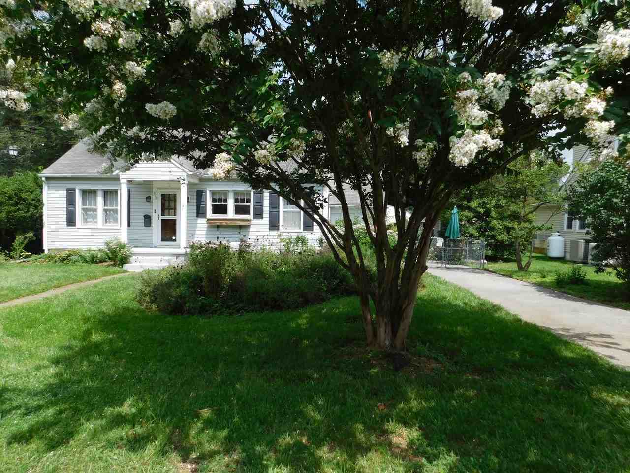 310 Walnut St - Photo 2 of 23