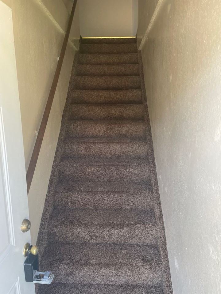 809 Se 4th St #109 - Photo 2 of 13