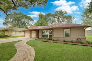 5604 Whitehaven St - Photo 1 of 1