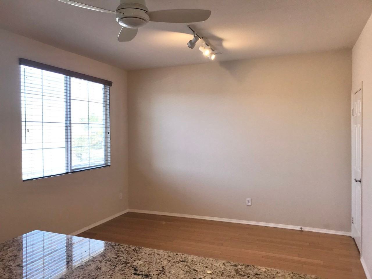 395 Arden Avenue #2 - Photo 7 of 50