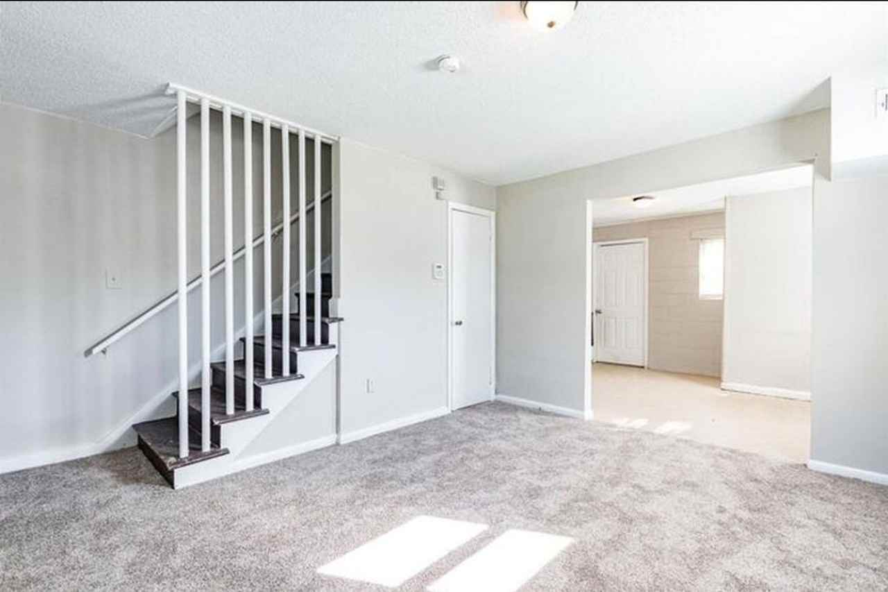 506 Bragg St - Photo 5 of 18