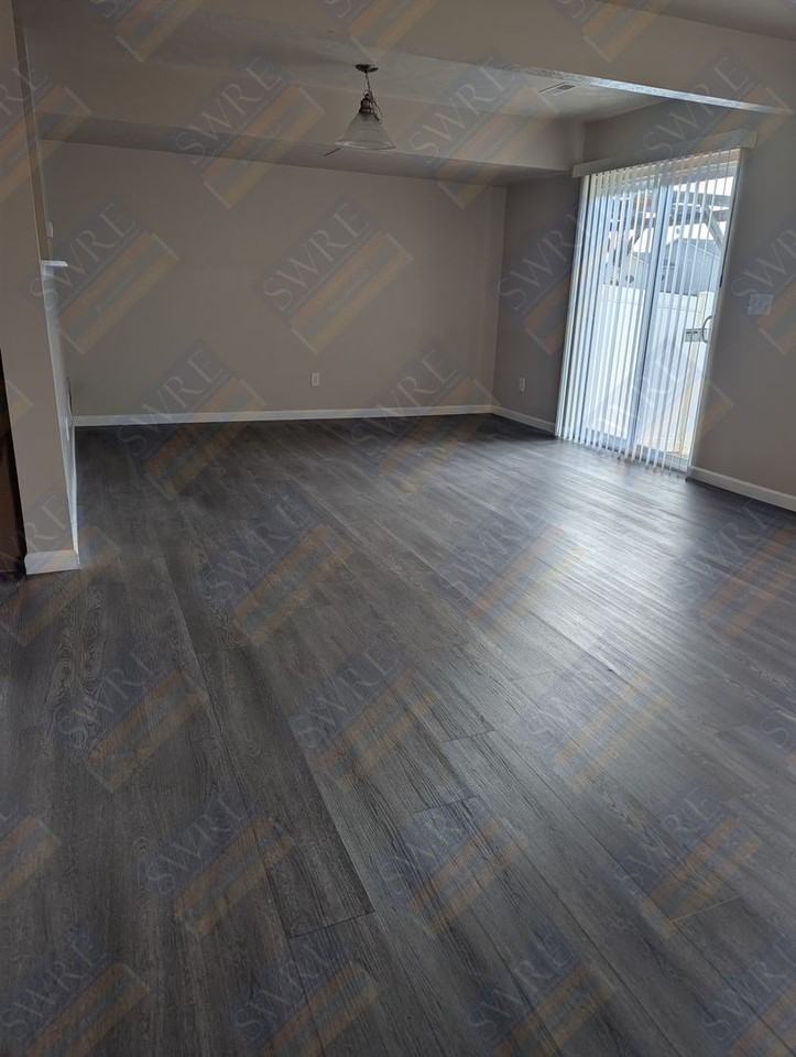 2704 Bastion Dr - Photo 5 of 16