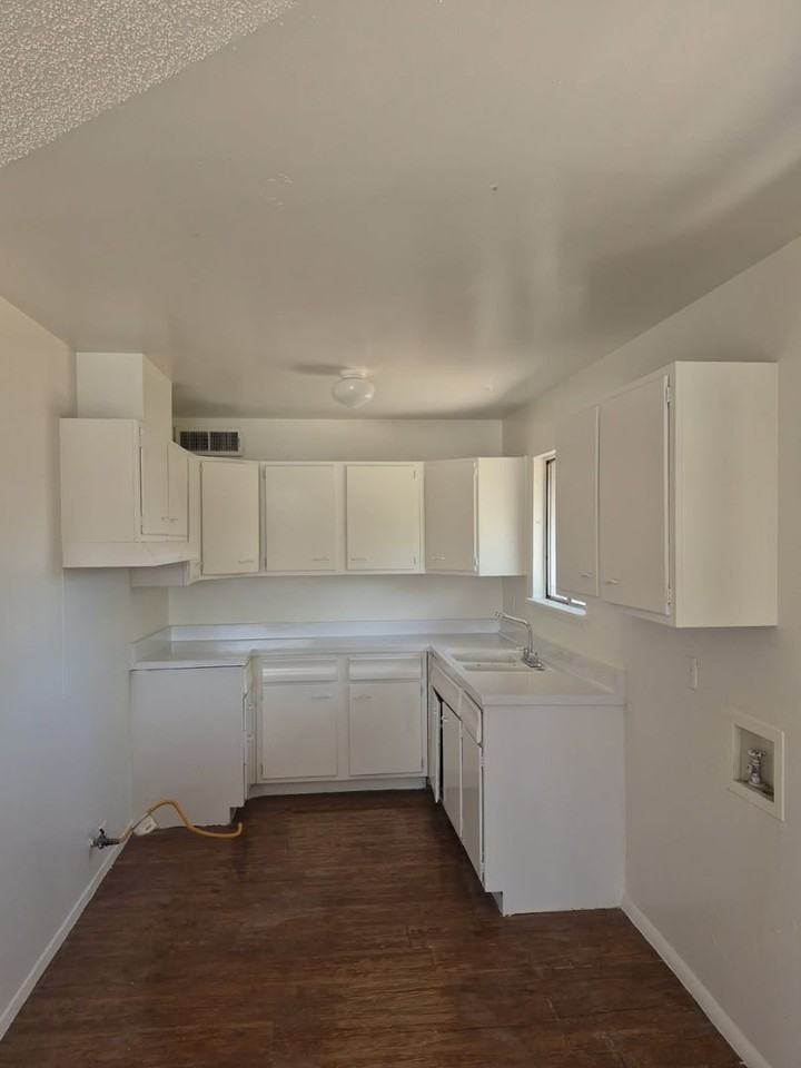 5700 Joe Herrera Dr - Photo 3 of 9