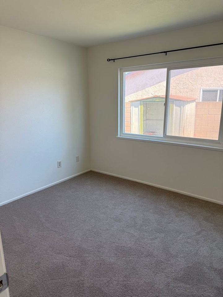 3724 Valle Vista Drive - Photo 7 of 29