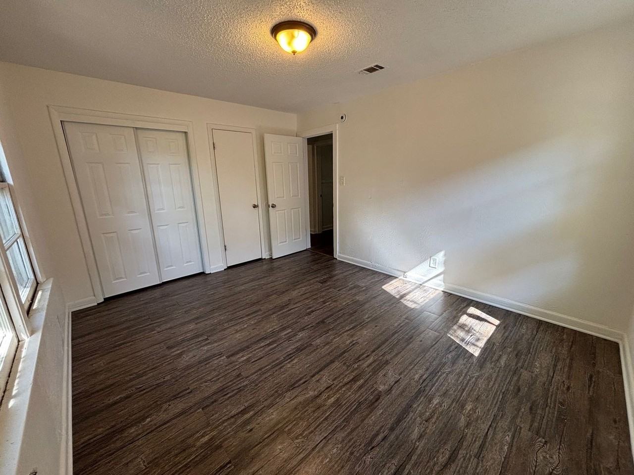 3506 Ninock St - Photo 7 of 14