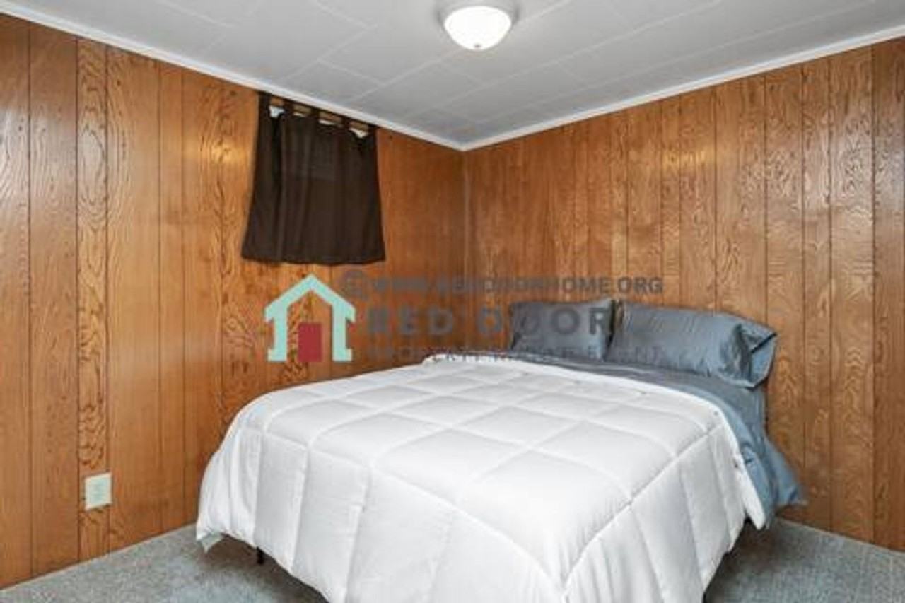 2905 9th Ave S - Photo 6 of 14