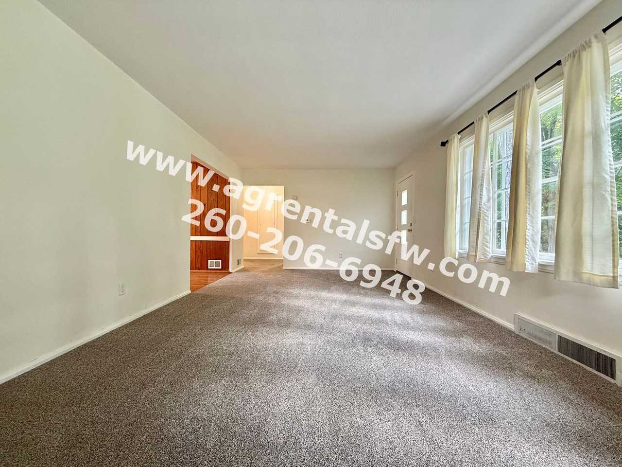 4620 Taylor St - Photo 3 of 11