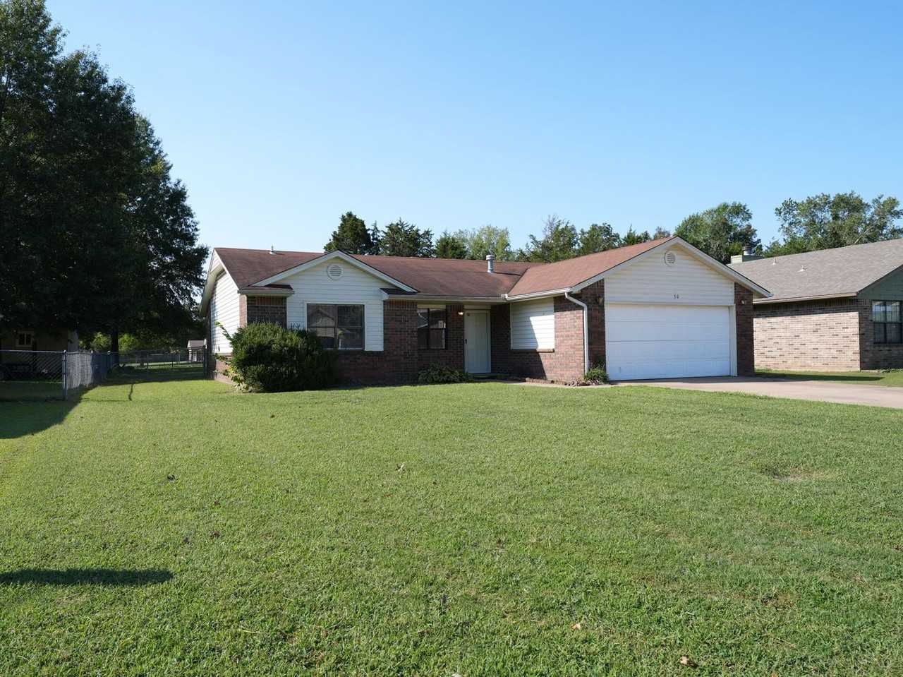 30 E Tamah Ln - Photo 3 of 29