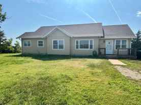 11015 Lakeview Dr - Photo 1 of 1