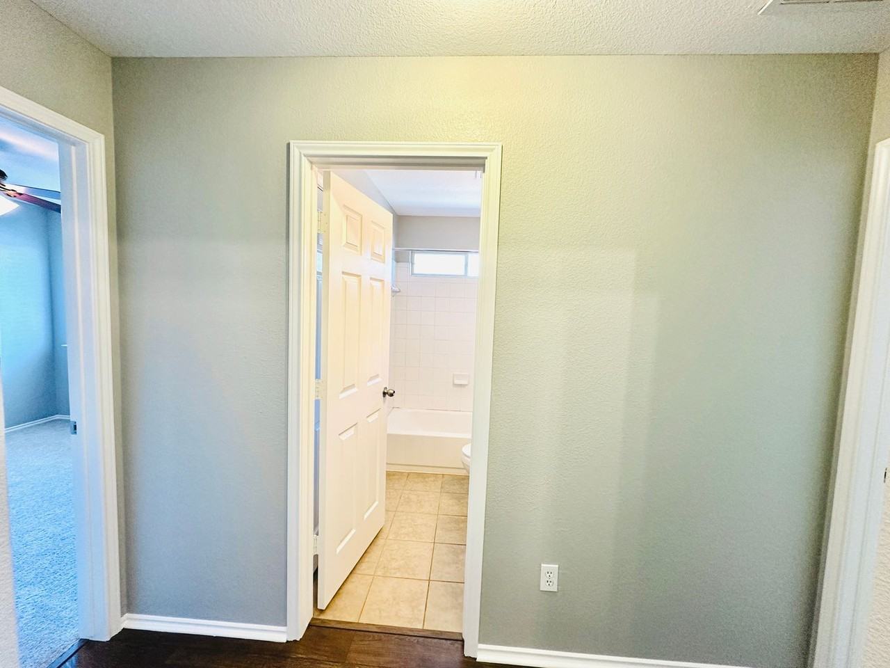 12112 Rancho Alto Rd - Photo 4 of 45