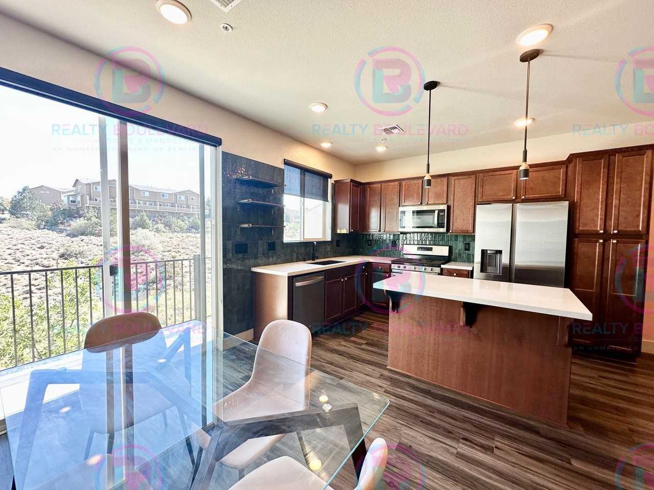 4990 Ciara Kennedy Lane - Photo 7 of 32