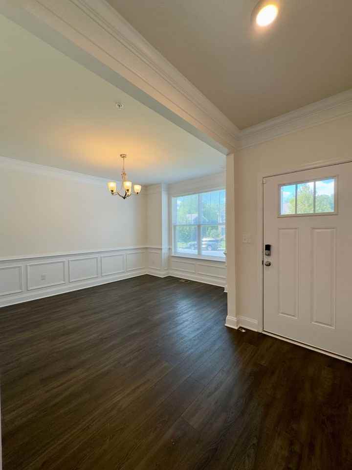 2436 Monarch Way - Photo 4 of 49