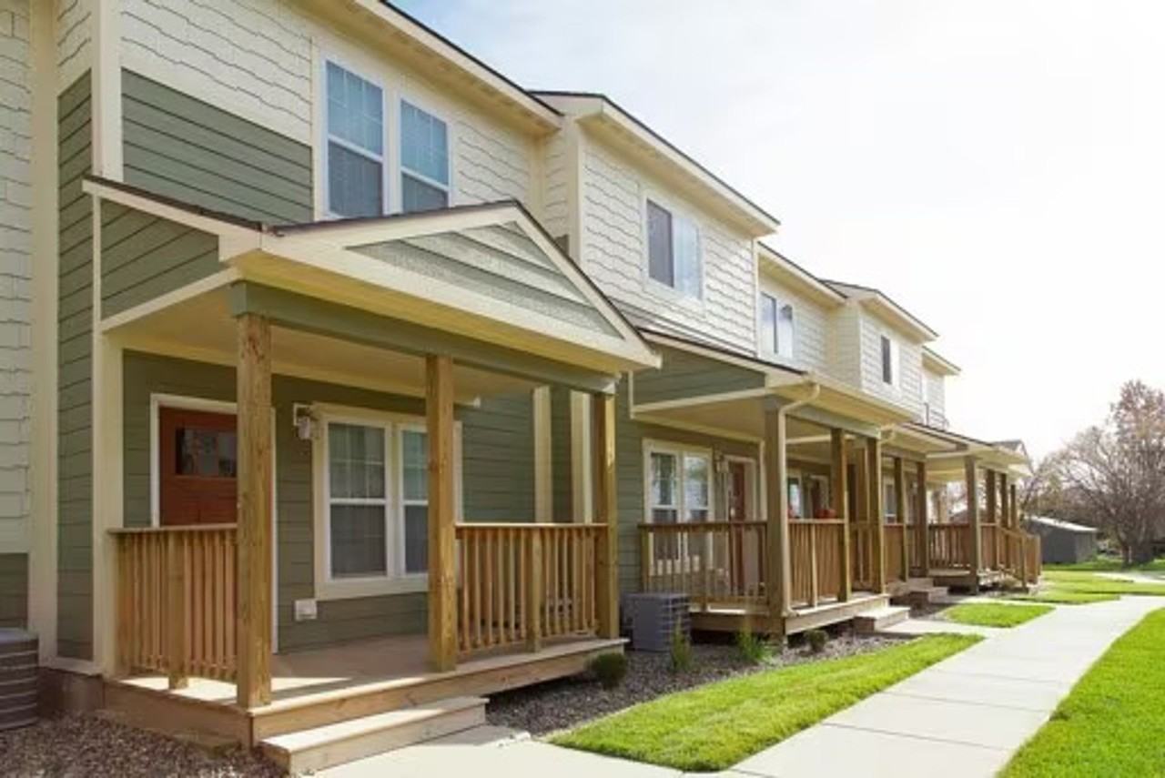 Wolf Run Village - Photo 3 of 19