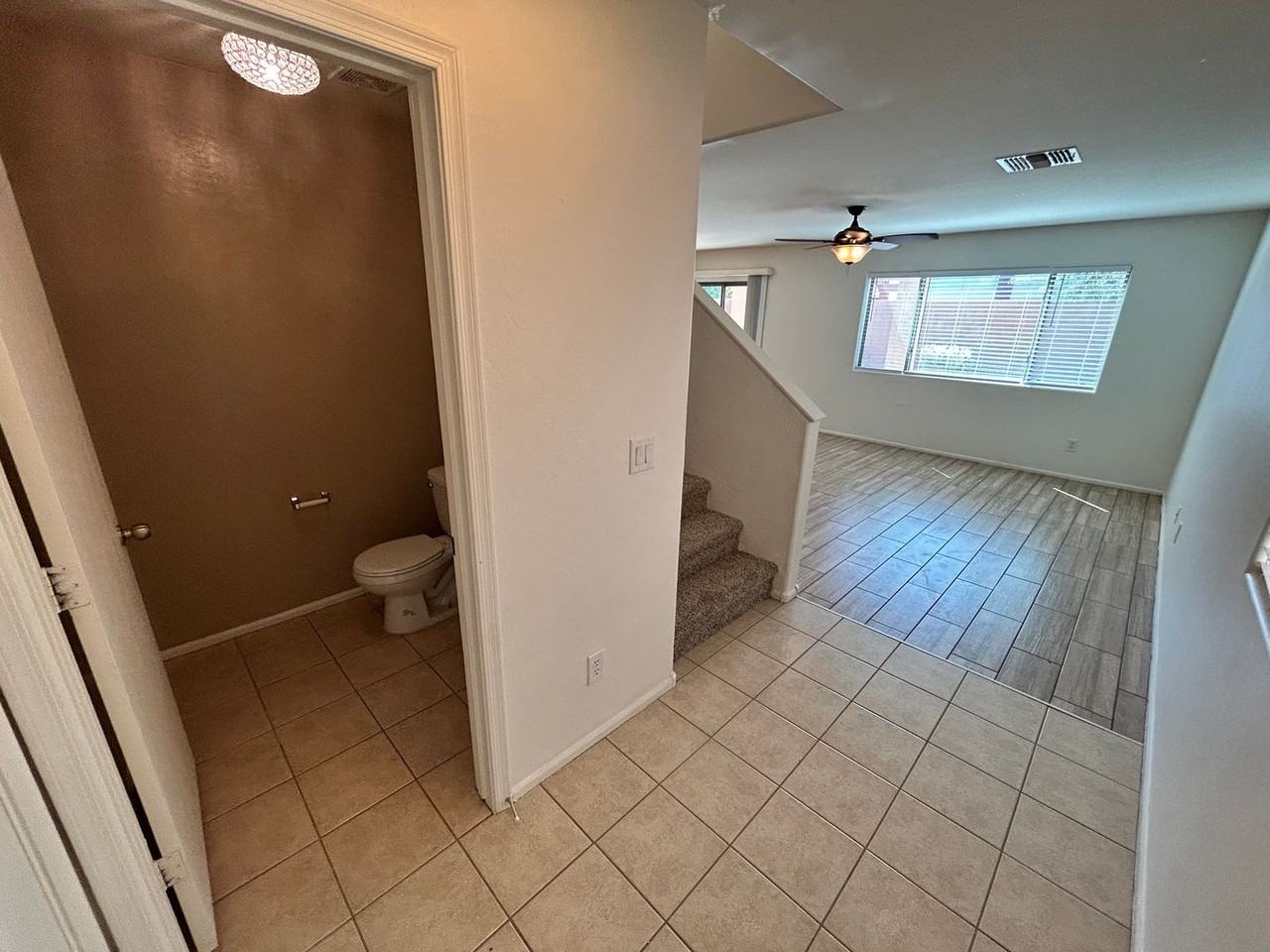 7611 W Charter Oak Rd - Photo 6 of 21