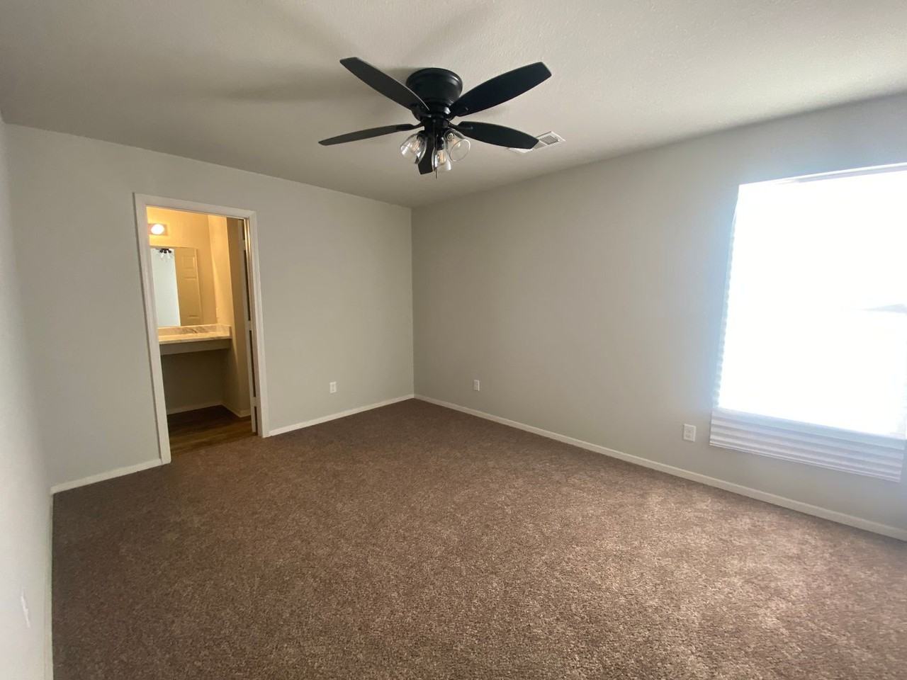 309 Harper Dr - Photo 7 of 11