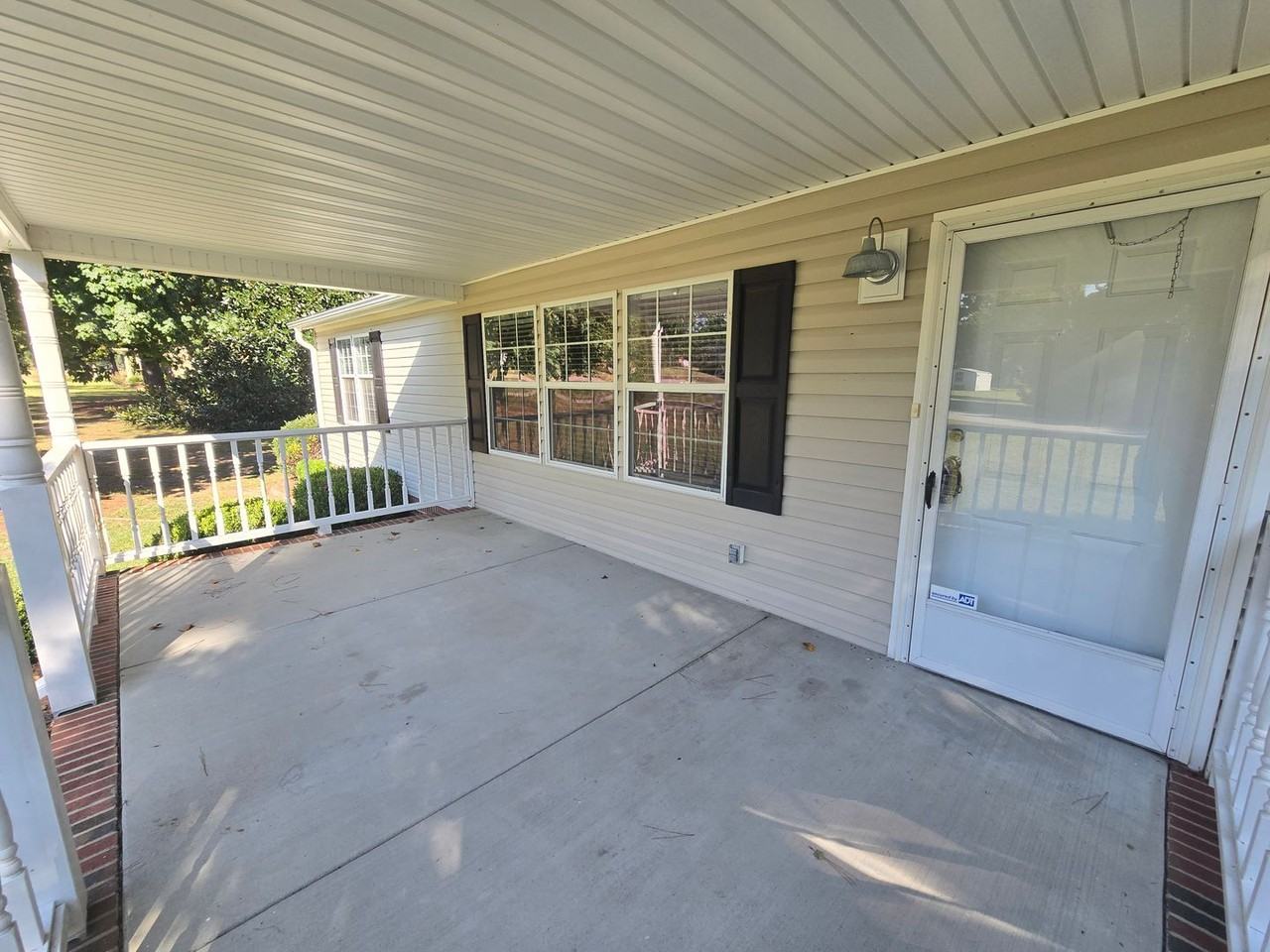 6171 6171 Brooks St - Photo 4 of 20