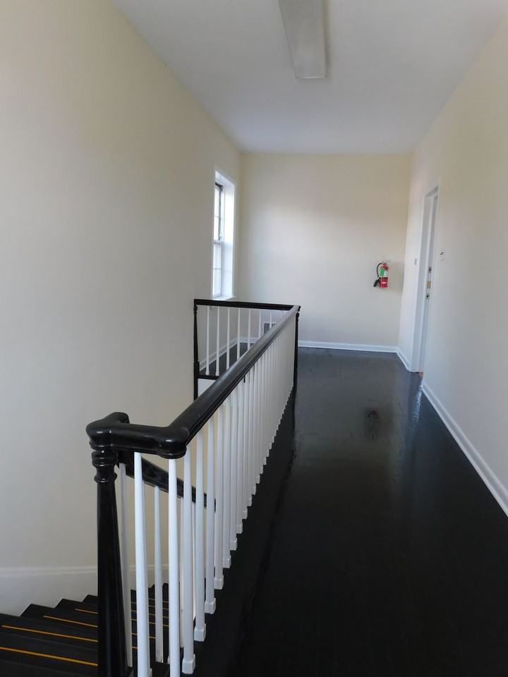 113 W Boscawen St #3 - Photo 3 of 15
