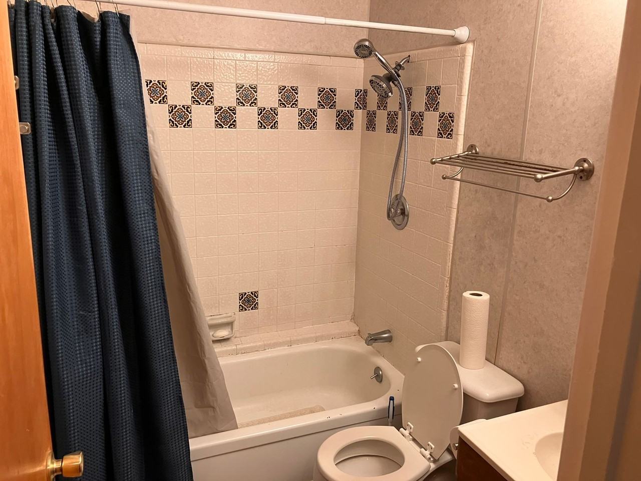 3795 Alder Ave - Photo 7 of 9