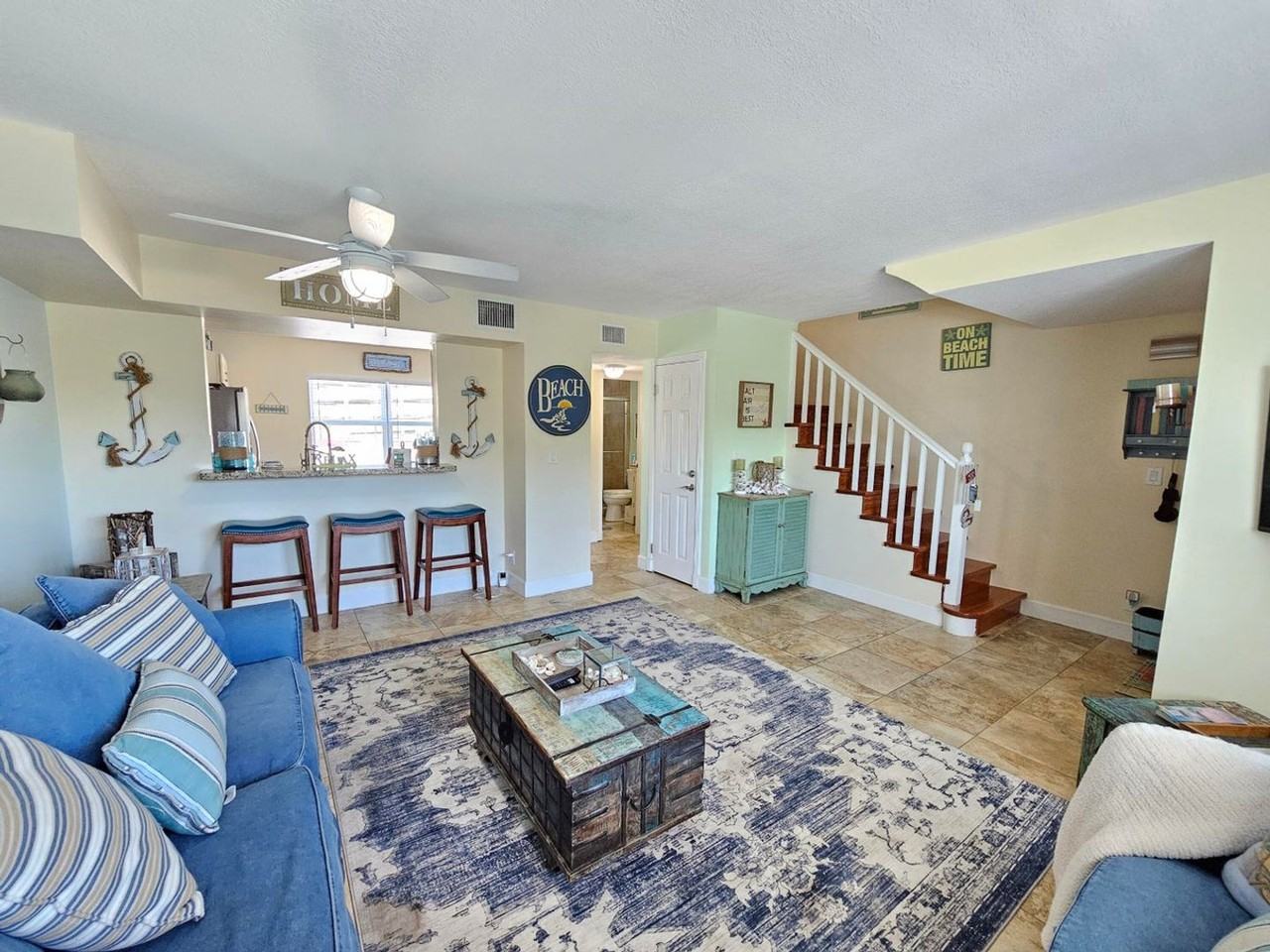 339 Virginia St - Photo 5 of 15