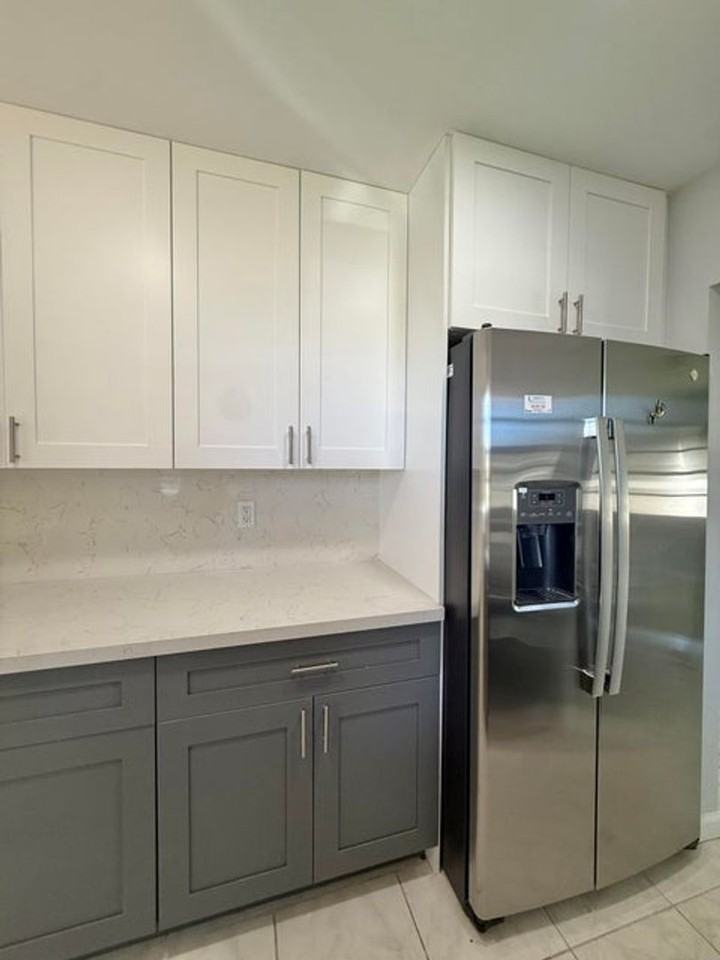 7257 Pine Park Dr N - Photo 2 of 15