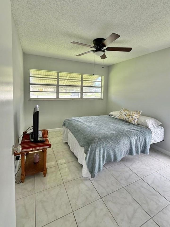 7257 Pine Park Dr N - Photo 7 of 15